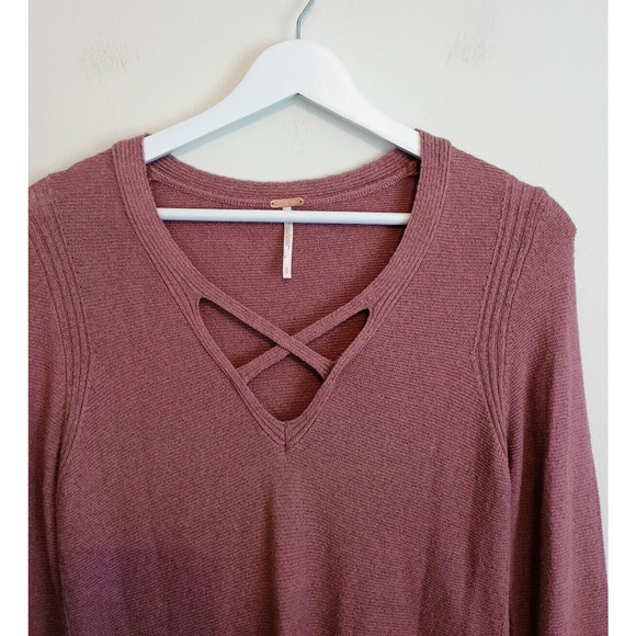 Free People Tunic Womens Small Mauve Crisscross V Neck Hi Low Slits Knit Sweater - Picture 4 of 5